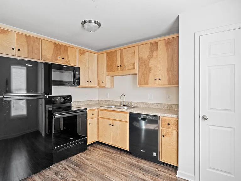 429 Jack Miller Blvd — Photo 11