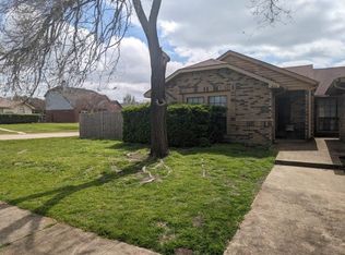 455 Dollins St, Cedar Hill, TX 75104