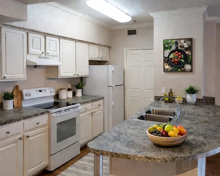 911 N Orange Ave #524 — Photo 3