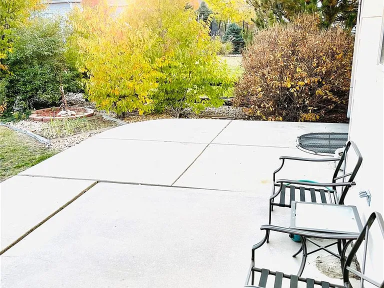 16866 E Peakview Ave — Photo 24