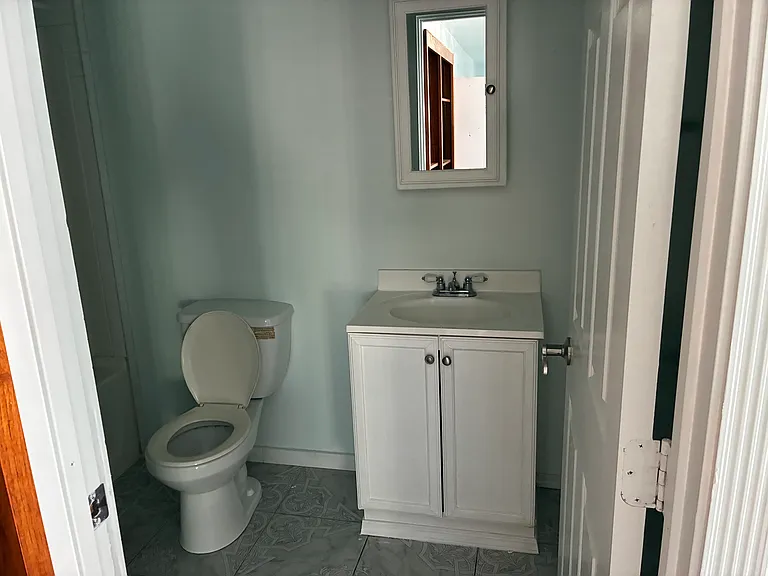 420 N Workman St — Photo 5