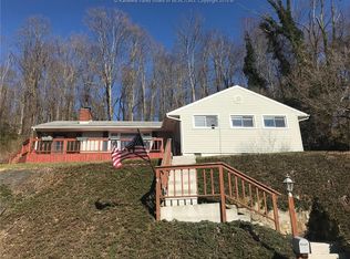 206 Angel Ter, Charleston, WV 25314