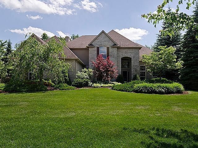 1st image of 4478 Lake Forest Dr W