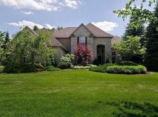4478 Lake Forest Dr W, Ann Arbor, MI 48108