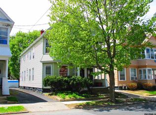 1106 Willett St, Schenectady, NY 12303