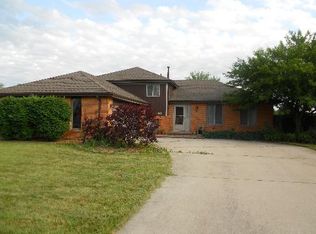 12041 Winchester Rd, Orland Park, IL 60467