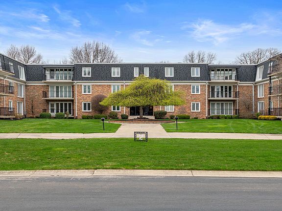2nd image of 4501 N Wheeling Ave #2-105