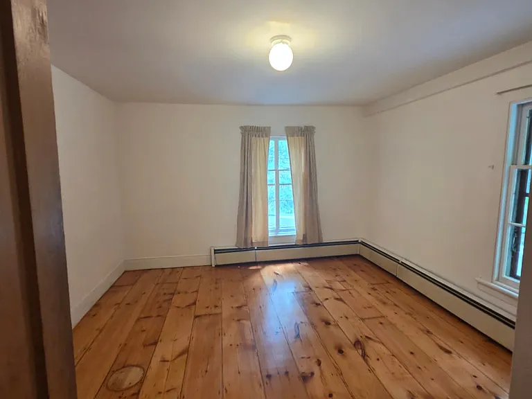 145 Cherry Ln — Photo 20