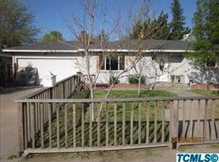 2115 S Locust St, Visalia, CA 93277