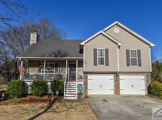 1147 Jefferson Walk Cir, Jefferson, GA 30549
