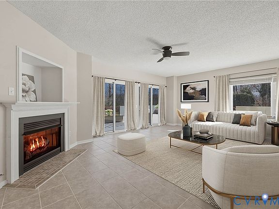 2nd image of 301 Beacon Ridge Dr Unit 109
