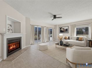 301 Beacon Ridge Dr UNIT 109, Hopewell, VA 23860