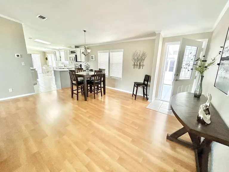 5492 Crane Feather Dr — Photo 8
