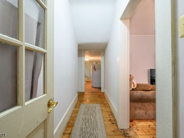 128 Main St, Flemington Boro, NJ 08822