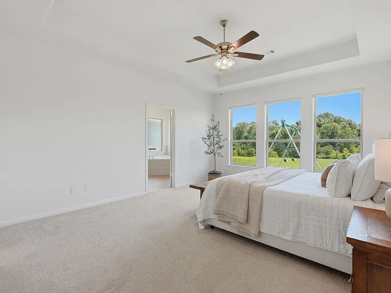 208 Peninsula Point Dr — Photo 26