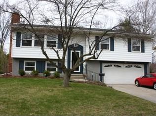 2911 Lambros Dr, Midland, MI 48642