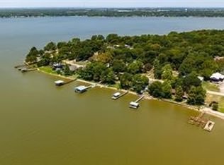 184 Sailfish Dr, Mabank, TX 75156