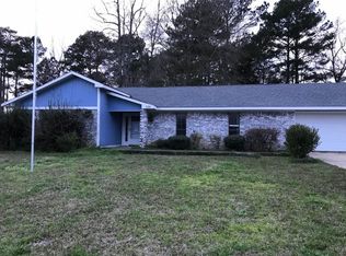 124 Shelly Ln, Leesville, LA 71446