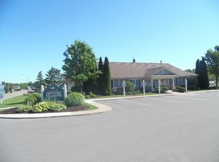 29229 Hazelwood Rd, Flat Rock, MI 48134