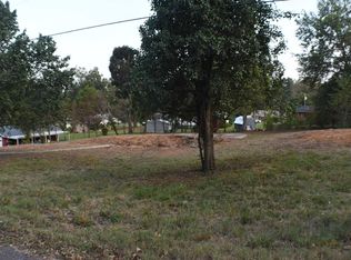 218 Cedar Ave, Linden, TN 37096