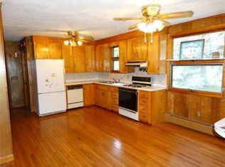 66 Adamsdale Rd, North Attleboro, MA 02760