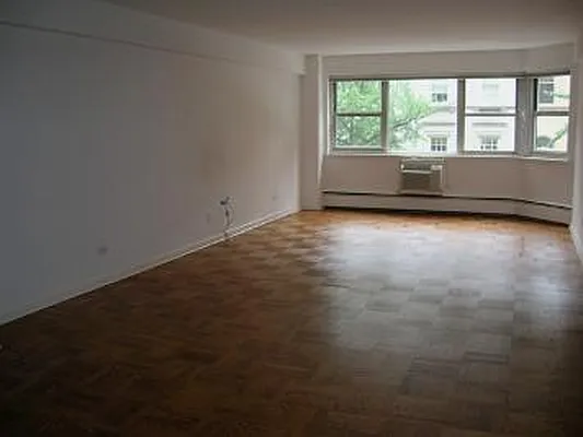 Sold by Corcoran | media 21