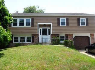 128 Berlin Cross Keys Rd, Williamstown, NJ 08094