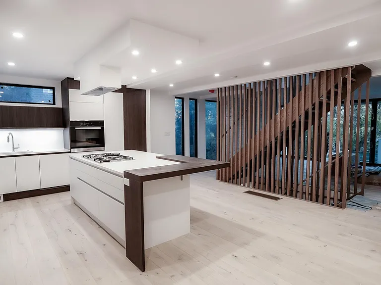 56 Spring St #Townhouse 2 — Photo 6