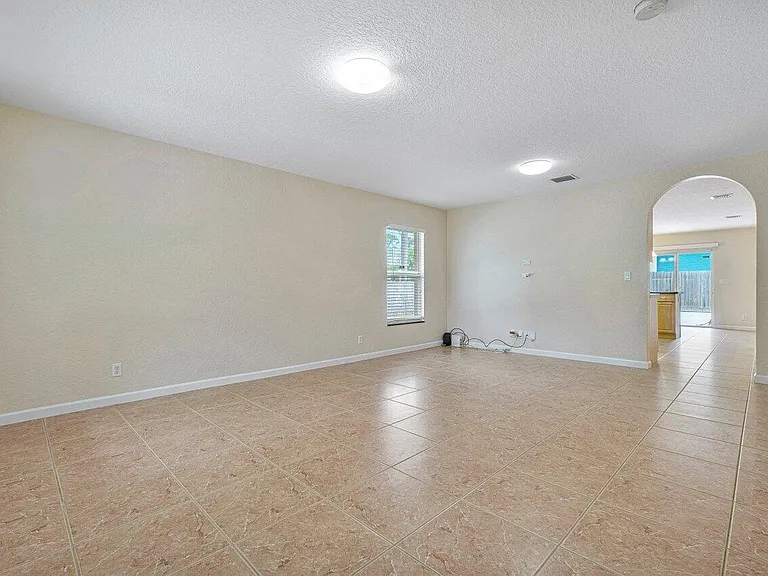 5592 1st Rd — Photo 5