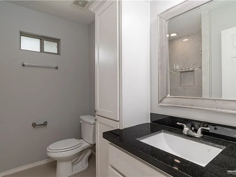 2307 Taxco Ct #4 — Photo 10