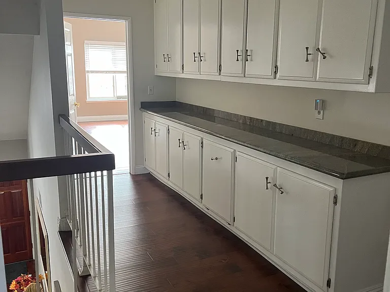 22225 Anthony Dr — Photo 13