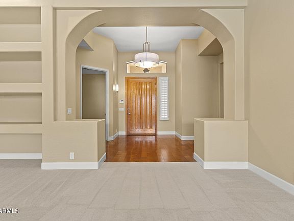 4th image of 5304 E HELENA Drive