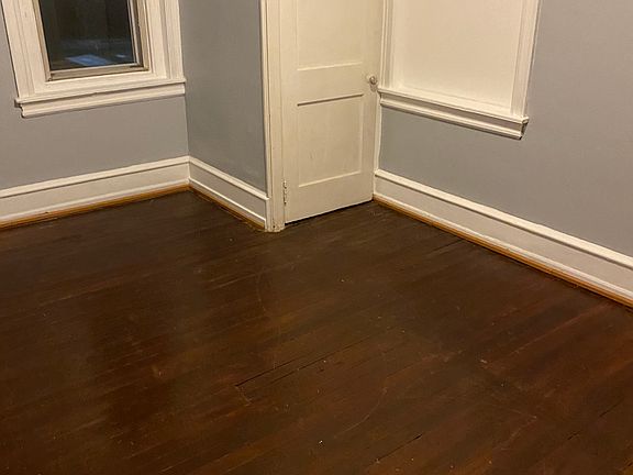 4th image of 314 W Grange Ave Floor 2