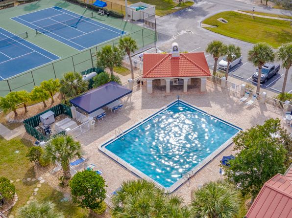 445 Bouchelle Dr APT 202