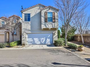 4926 Ocean Ln, Elk Grove, CA 95757