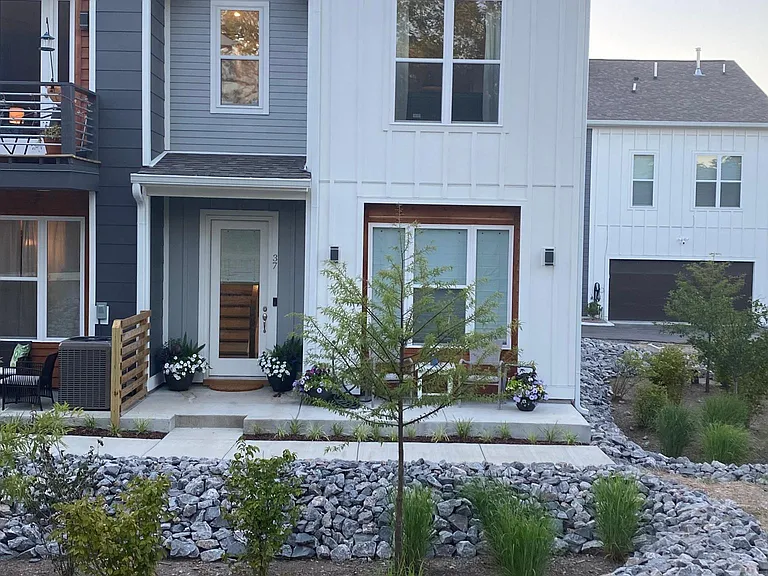 700 James Ave #37 — Photo 2