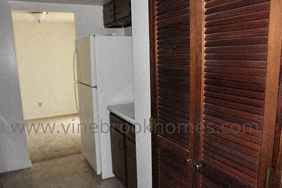 4th image of 5913 Troy Villa Blvd