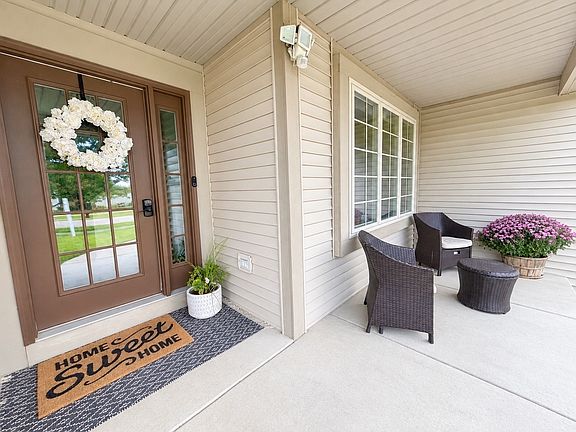 3rd image of 230 English Ln