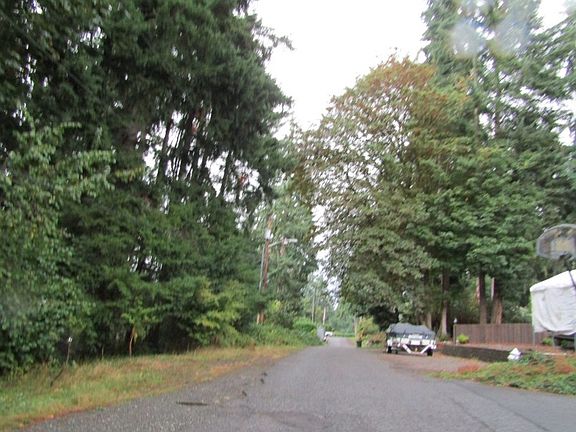 4th image of 7122 NE 162nd St