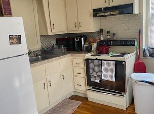 176 Endicott St #4B, Boston, MA 02113