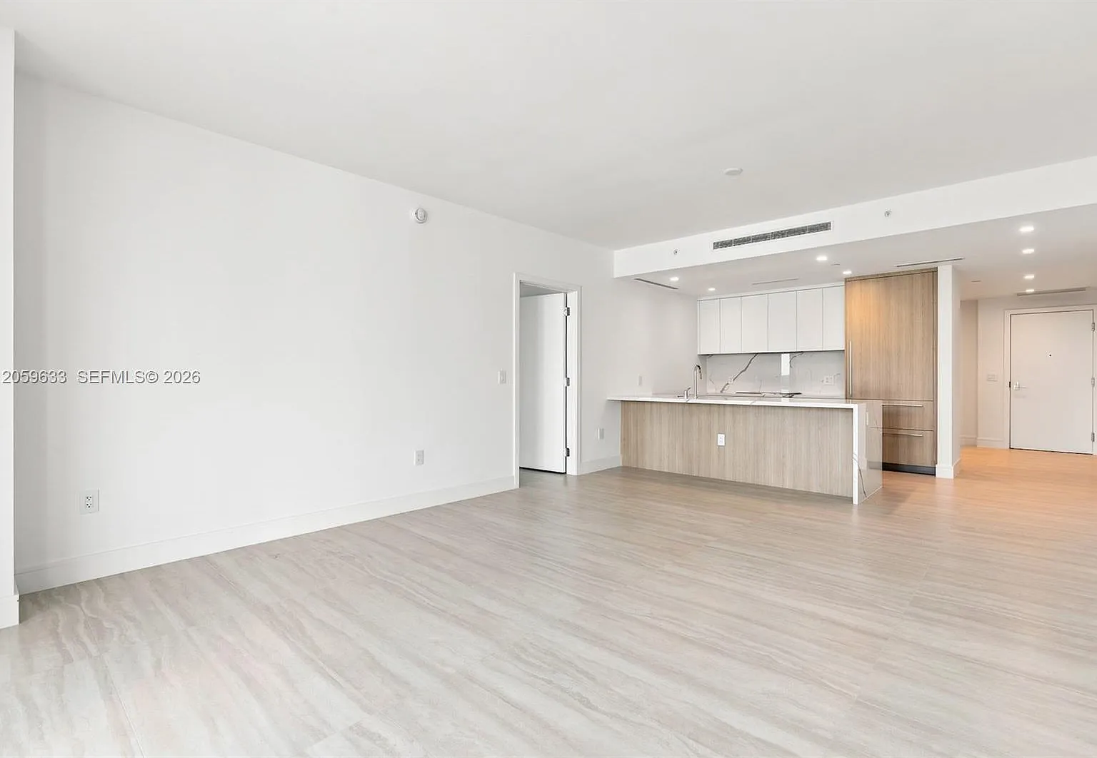 2 bed, 3.0 bath, $8,500 — Photo 3