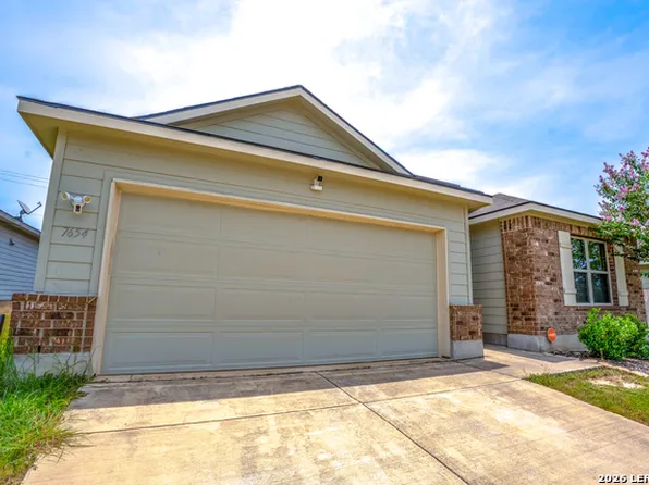 7654 Champion Crk, San Antonio, TX 78252