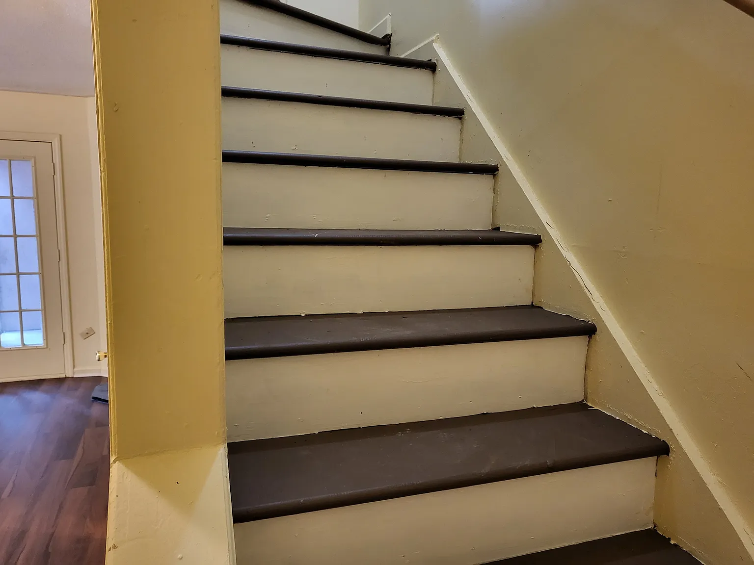 2 bed, $925 — Photo 3