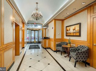 1500 Chestnut St APT 7C, Philadelphia, PA 19102