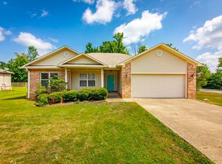 300 Weathering Ln, Austin, AR 72007