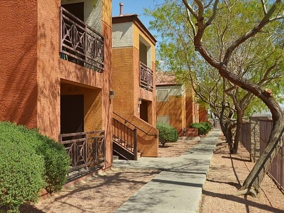 4th image of 900 Doolittle Ave APT 206