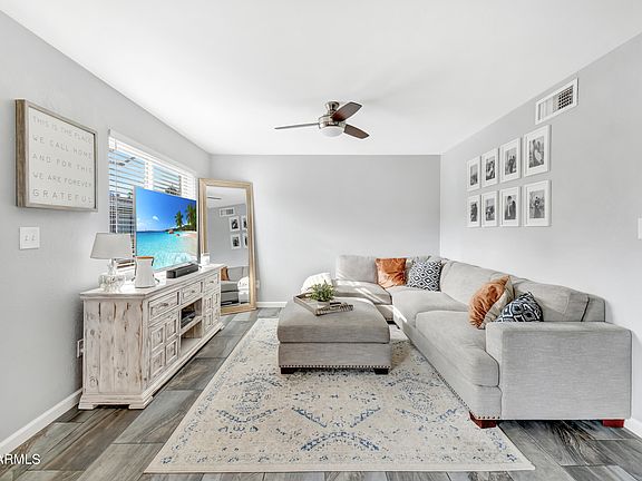 4th image of 3402 N 32ND Street #162
