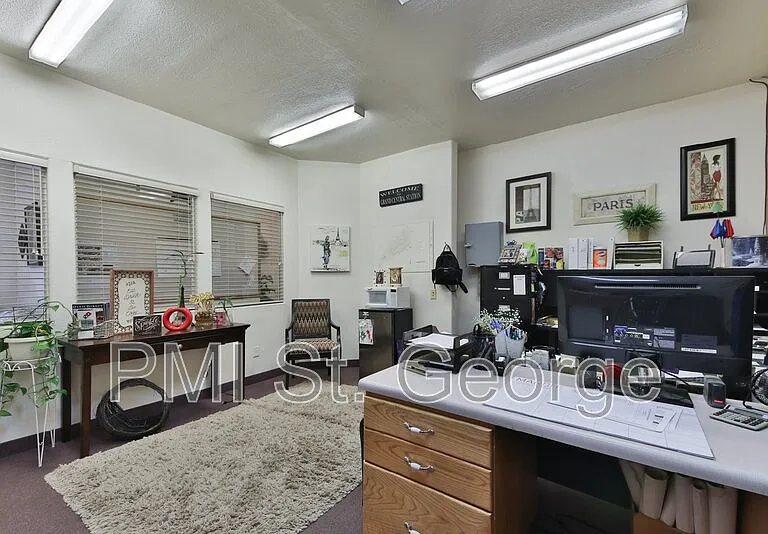 2990 E Riverside Dr #28 — Photo 6