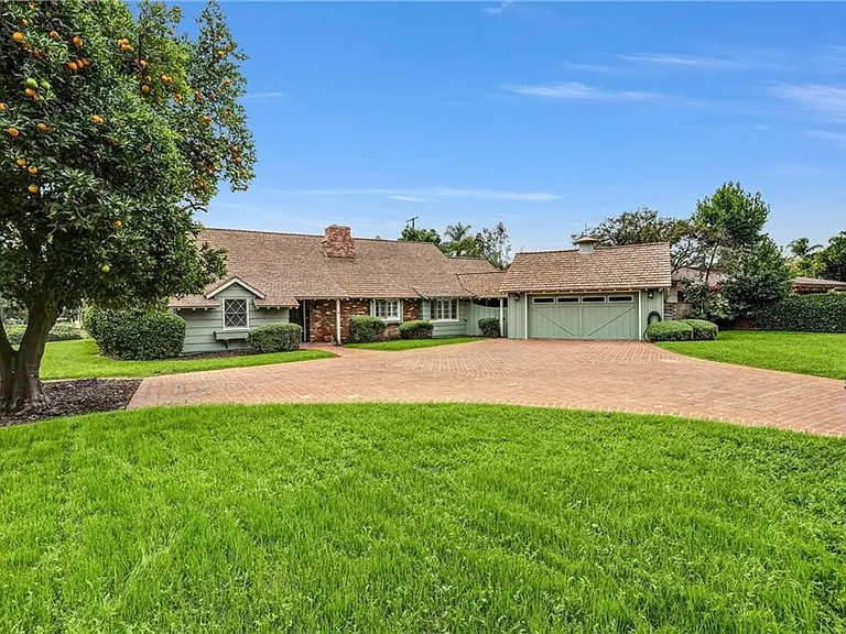 17300 Sunburst St — Photo 28