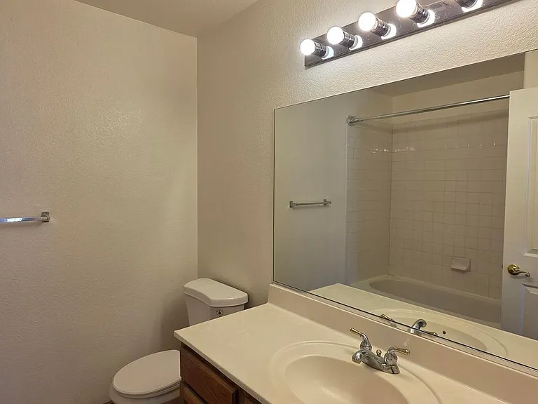 10509 Horseshoe Falls Ct — Photo 17